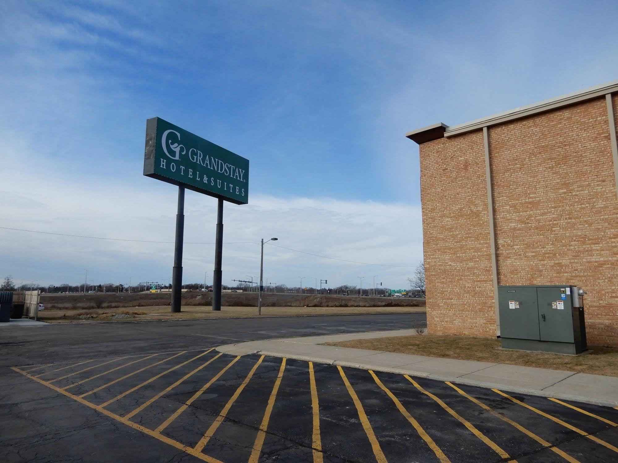 Clarion Hotel Milwaukee Airport Esterno foto